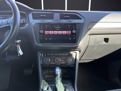 Volkswagen Tiguan 2.0 BiTDI SCR DSG 4MOTION Advanced R-Line BMT (16)