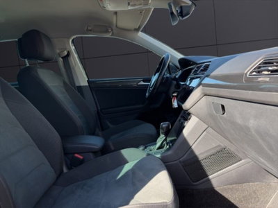 Volkswagen Tiguan 2.0 BiTDI SCR DSG 4MOTION Advanced R-Line BMT (18)