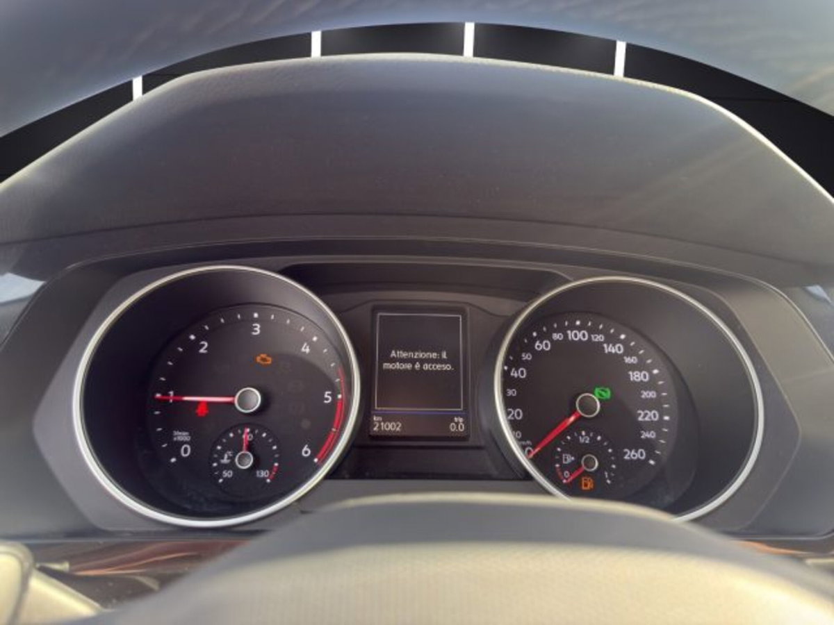 Volkswagen Tiguan 2.0 TDI 150 CV SCR DSG 4MOTION Life (11)