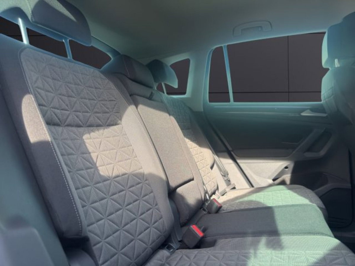 Volkswagen Tiguan 2.0 TDI 150 CV SCR DSG 4MOTION Life (19)