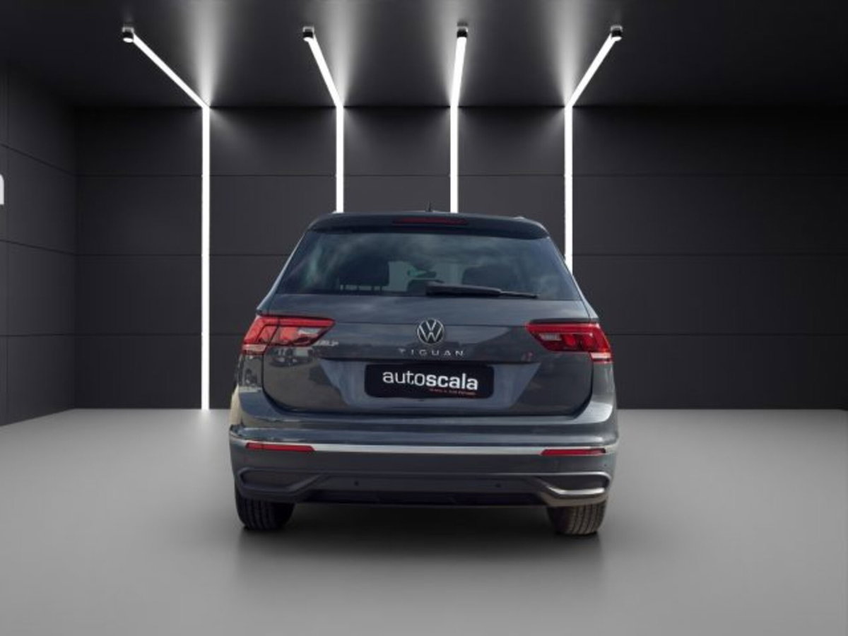Volkswagen Tiguan 2.0 TDI 150 CV SCR DSG 4MOTION Life (4)