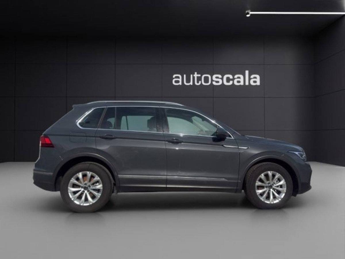 Volkswagen Tiguan 2.0 TDI 150 CV SCR DSG 4MOTION Life (6)