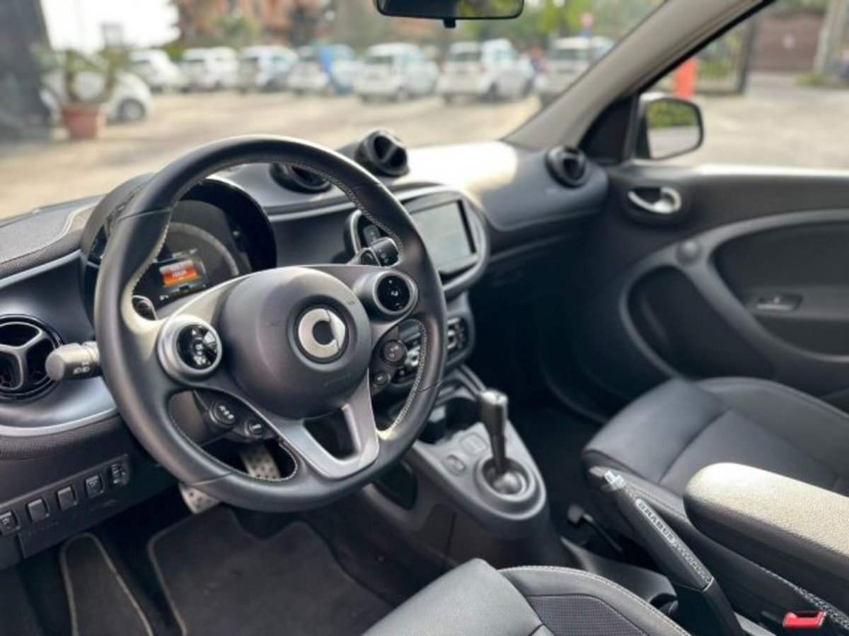 smart forfour forfour 90 0.9 Turbo Brabus Style (11)