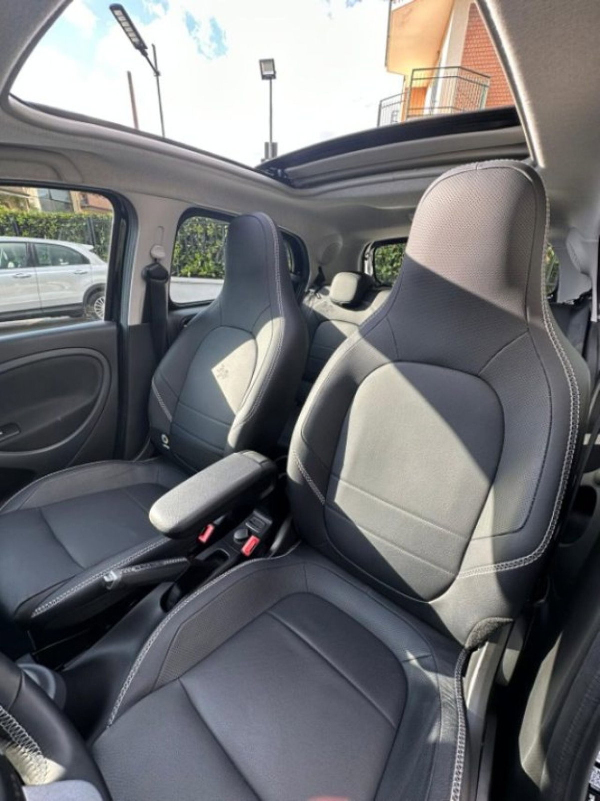 smart forfour forfour 90 0.9 Turbo Brabus Style (17)