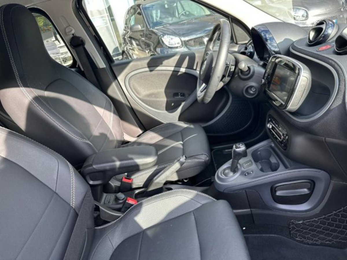 smart forfour forfour 90 0.9 Turbo Brabus Style (8)