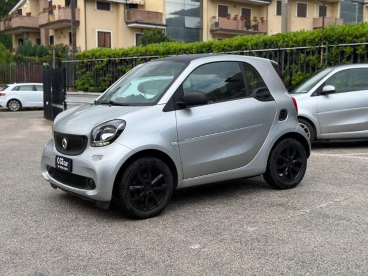 smart Fortwo 70 1.0 Youngster (2)