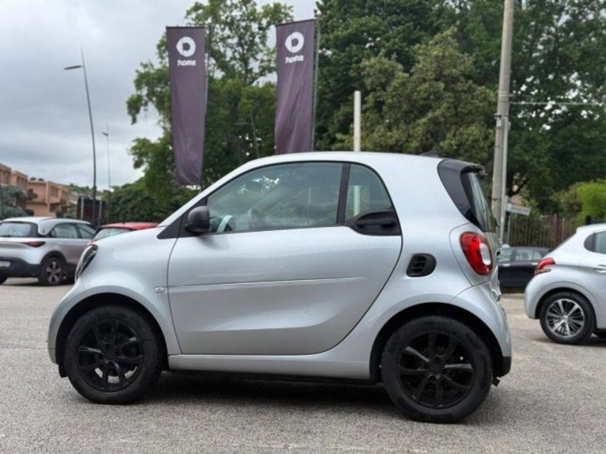 smart Fortwo 70 1.0 Youngster (5)