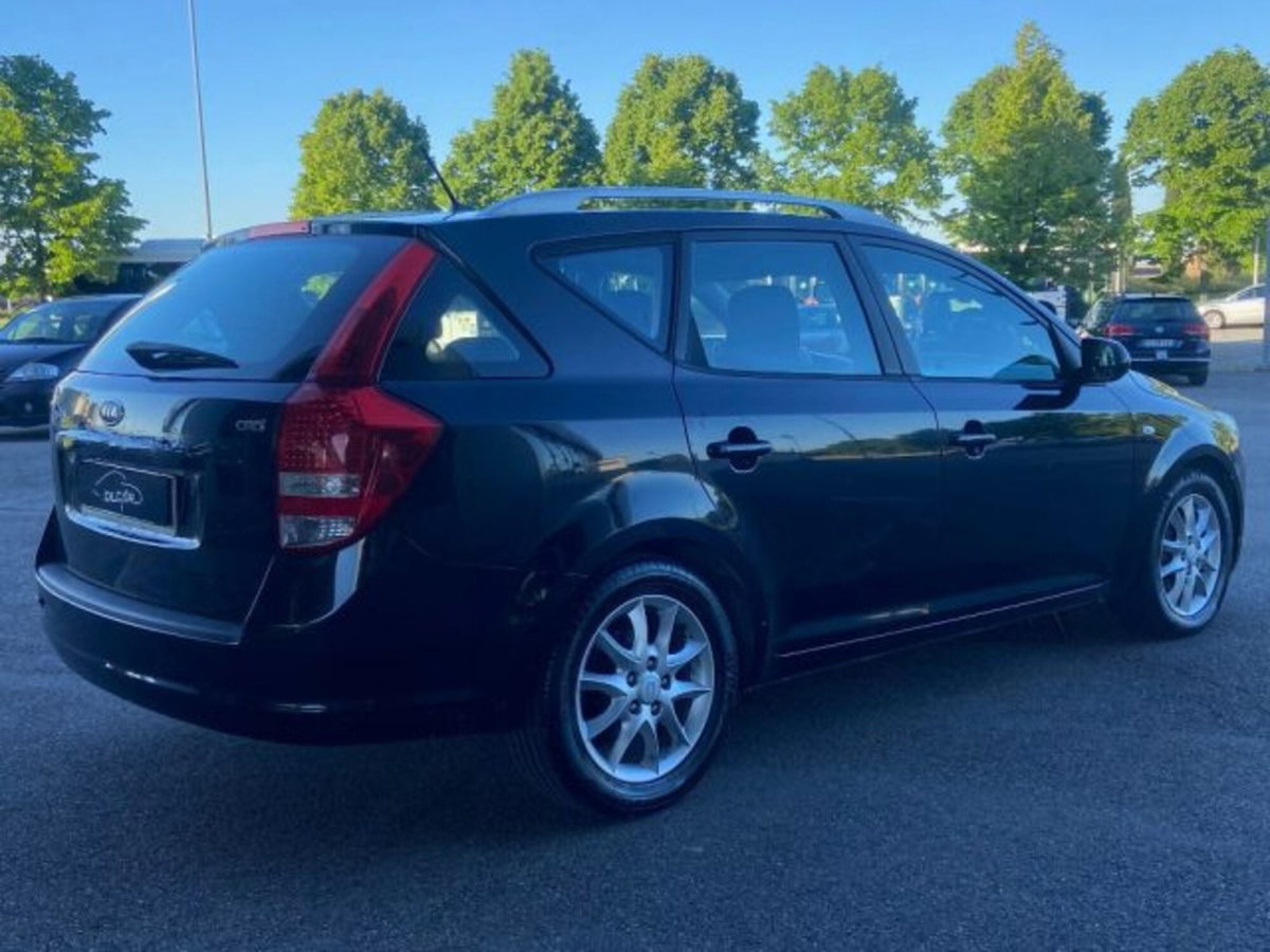 Kia cee'd Sport Wagon Sporty Wagon 1.6 CRDi VGT 90CV Platinum (5)