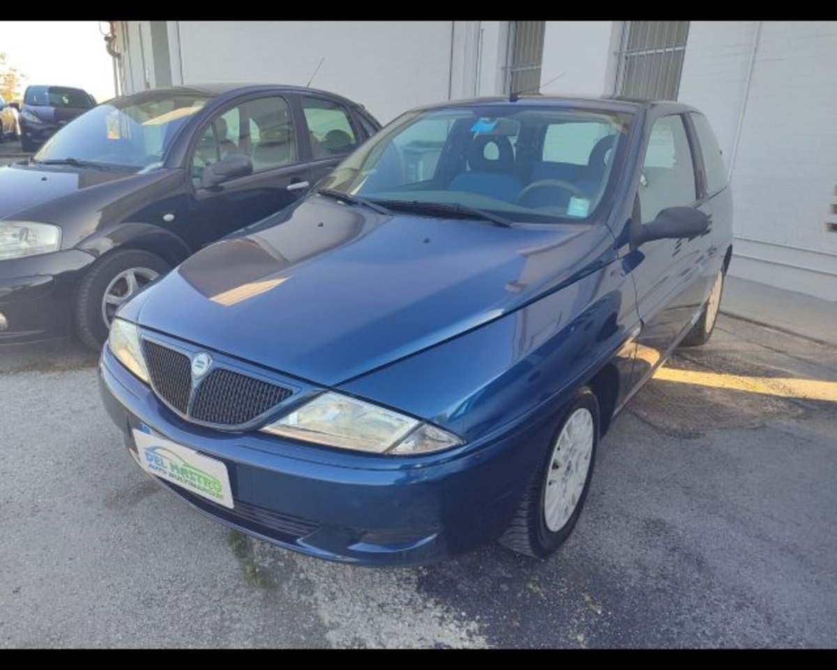 Lancia Y cat Elefantino Blu