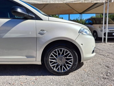 Lancia Ypsilon 1.3 MJT 16V 95 CV 5 porte S&S Gold (10)