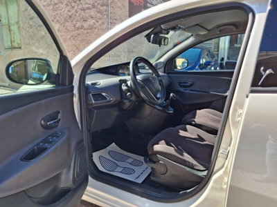 Lancia Ypsilon 1.3 MJT 16V 95 CV 5 porte S&S Gold (11)