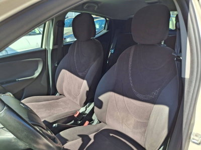 Lancia Ypsilon 1.3 MJT 16V 95 CV 5 porte S&S Gold (13)