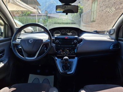 Lancia Ypsilon 1.3 MJT 16V 95 CV 5 porte S&S Gold (20)