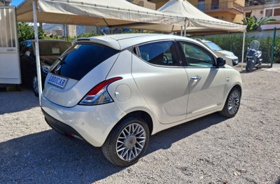 Lancia Ypsilon 1.3 MJT 16V 95 CV 5 porte S&S Gold (5)