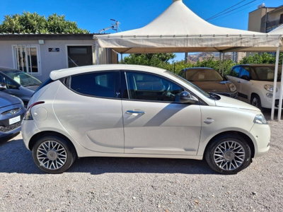 Lancia Ypsilon 1.3 MJT 16V 95 CV 5 porte S&S Gold (7)