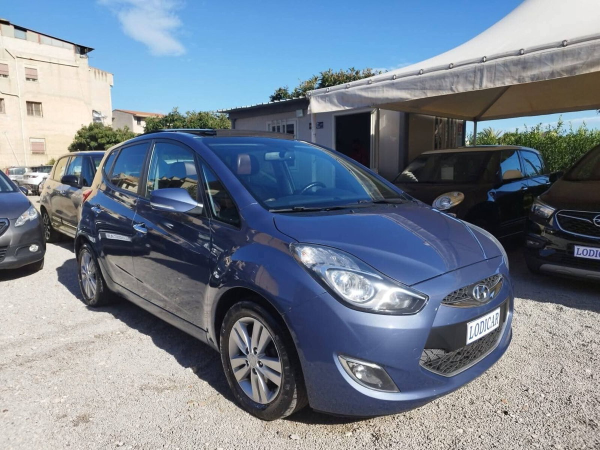 Hyundai ix20 1.4 CRDI 90 CV Style (2)