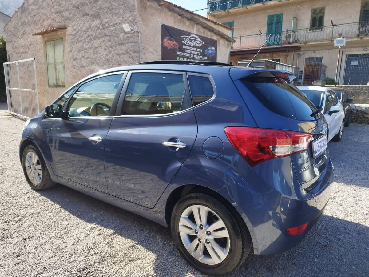 Hyundai ix20 1.4 CRDI 90 CV Style (4)