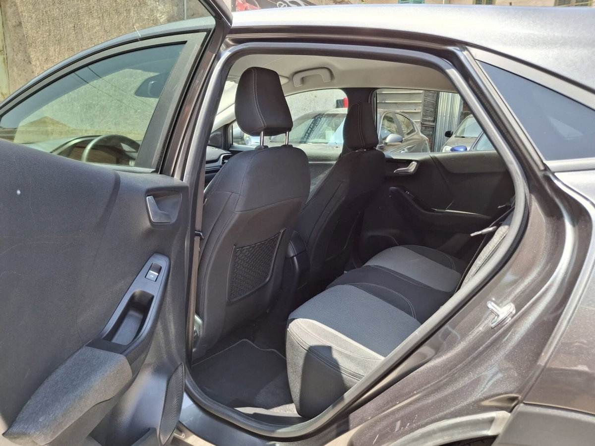 Ford Puma 1.5 EcoBlue 120 CV S&S Titanium X (18)