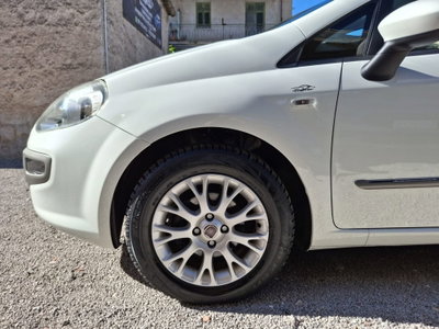 Fiat Punto Evo 1.3 Mjt 75 CV 5 porte Dynamic (10)