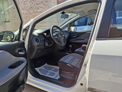 Fiat Punto Evo 1.3 Mjt 75 CV 5 porte Dynamic (11)