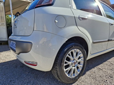 Fiat Punto Evo 1.3 Mjt 75 CV 5 porte Dynamic (9)