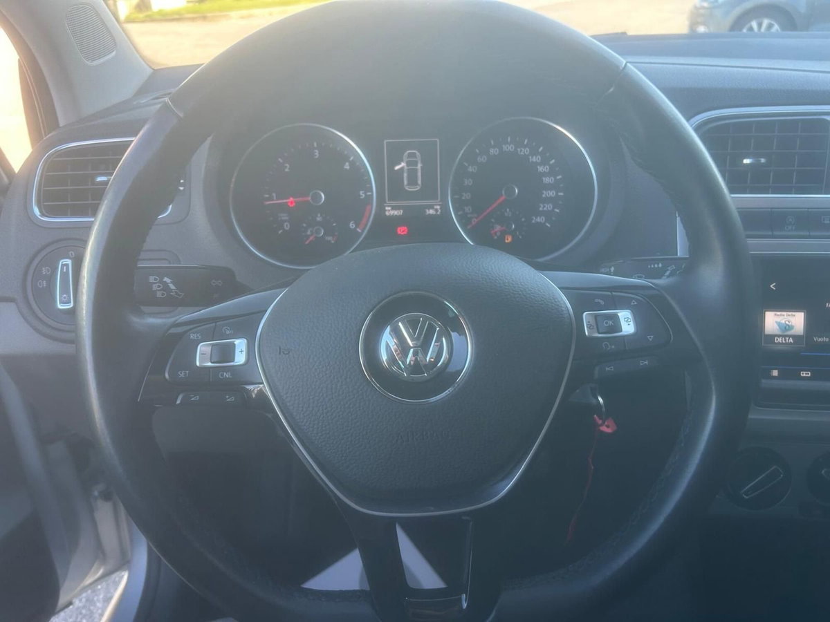 Volkswagen Polo 1.4 TDI 90 CV 5p. Highline BlueMotion Technology (14)