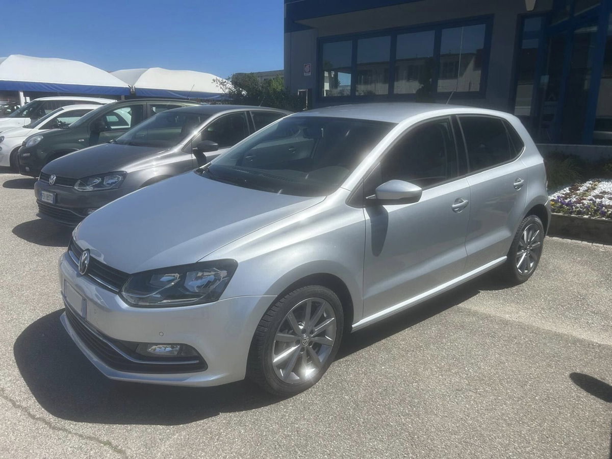 Volkswagen Polo 1.4 TDI 90 CV 5p. Highline BlueMotion Technology (2)