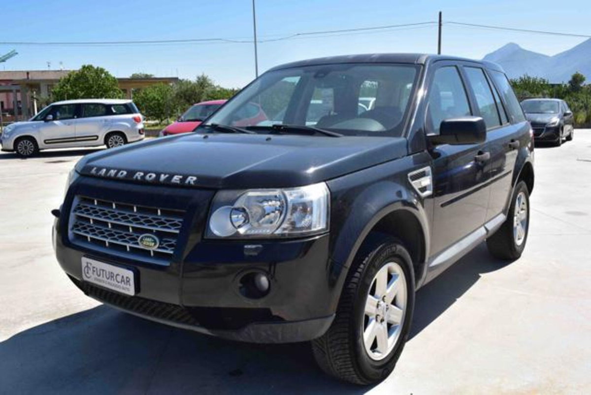 Land Rover Freelander 2.2 TD4 S.W. S (2)