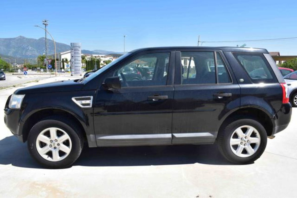 Land Rover Freelander 2.2 TD4 S.W. S (3)