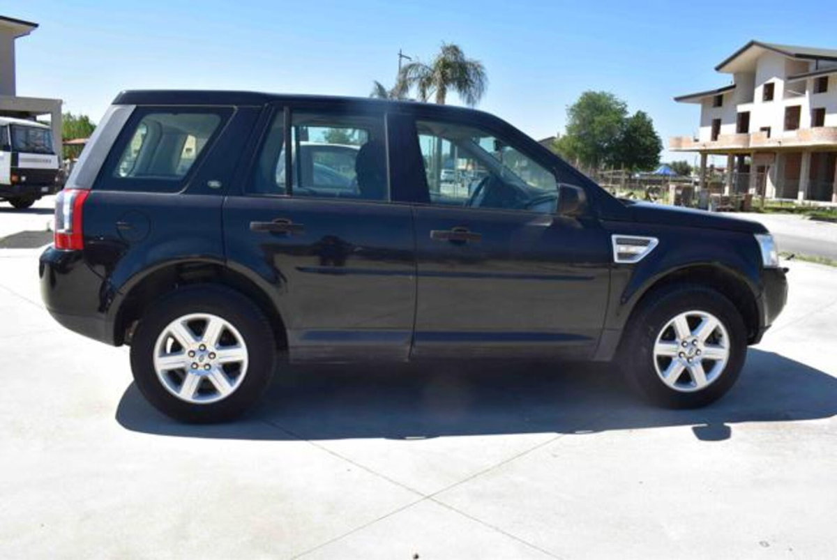 Land Rover Freelander 2.2 TD4 S.W. S (4)