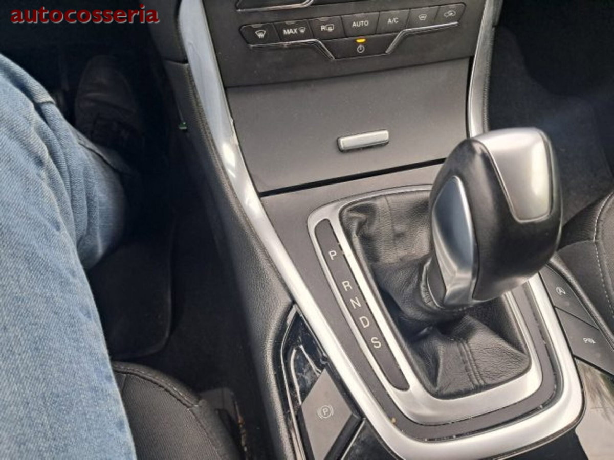 Ford Galaxy 2.0 TDCi 180CV Start&Stop Titanium Business (15)