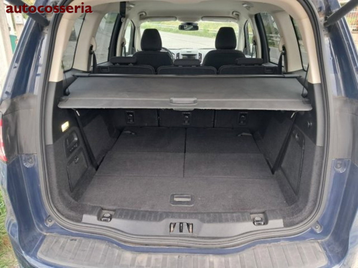 Ford Galaxy 2.0 TDCi 180CV Start&Stop Titanium Business (9)