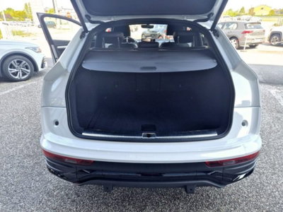 Audi Q5 40 TDI 204 CV quattro S tronic S line plus (9)