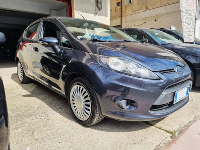 Ford Fiesta 1.4 TDCi 5p. Ambiente (2)