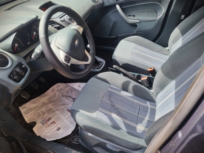 Ford Fiesta 1.4 TDCi 5p. Ambiente (6)