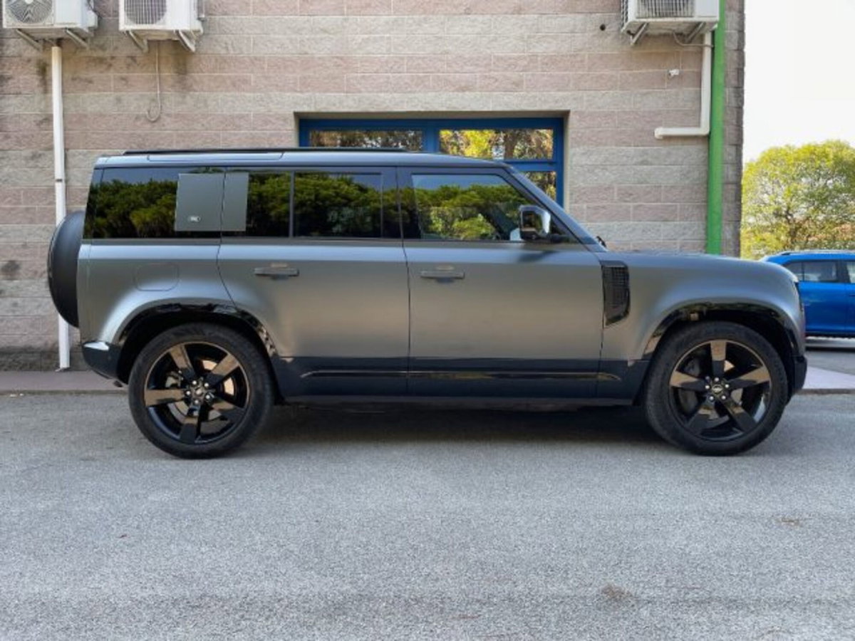 Land Rover Defender 110 2.0 si4 phev X-Dynamic SE awd 300cv auto (2)