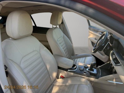 Alfa Romeo Stelvio Stelvio 2.0 Turbo 280 CV AT8 Q4 Ti (14)