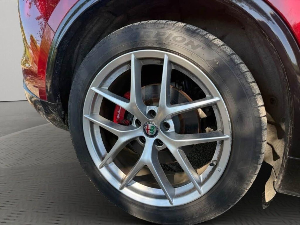 Alfa Romeo Stelvio Stelvio 2.0 Turbo 280 CV AT8 Q4 Ti (15)