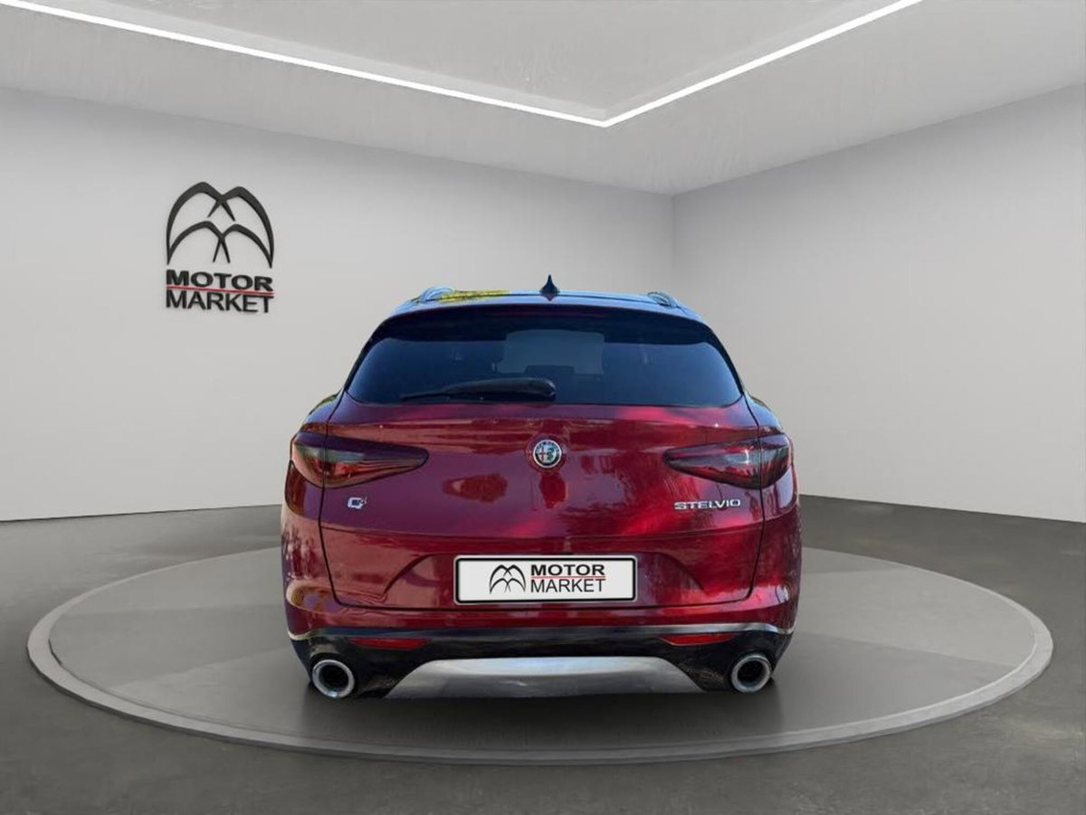 Alfa Romeo Stelvio Stelvio 2.0 Turbo 280 CV AT8 Q4 Ti (6)