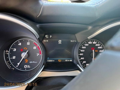Alfa Romeo Stelvio Stelvio 2.0 Turbo 280 CV AT8 Q4 Ti (9)