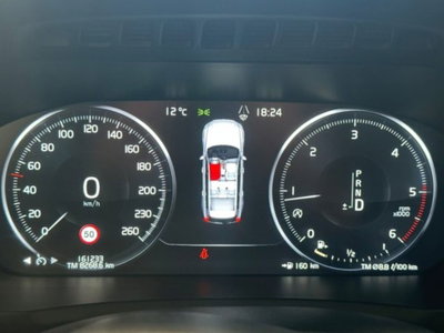 Volvo XC90 D5 AWD Geartronic Inscription (12)