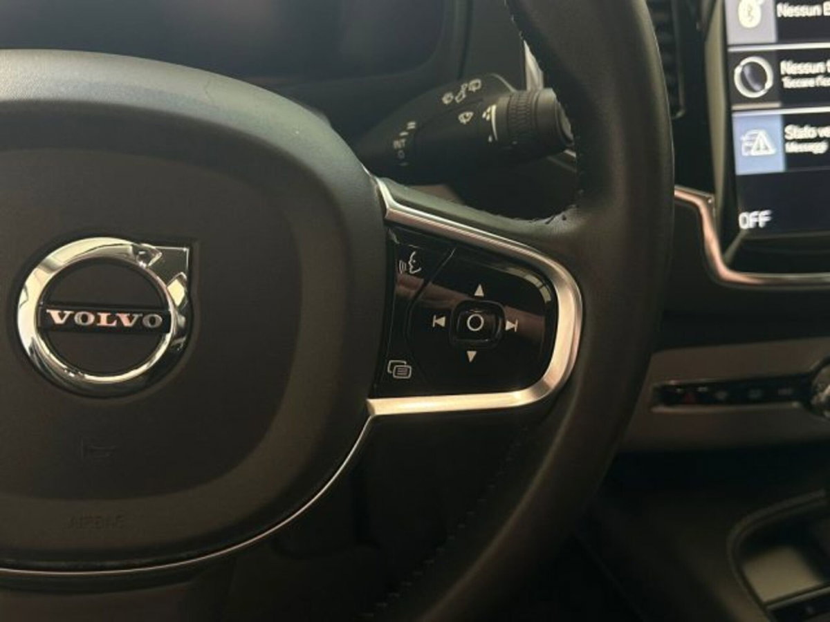 Volvo XC90 D5 AWD Geartronic Inscription (15)
