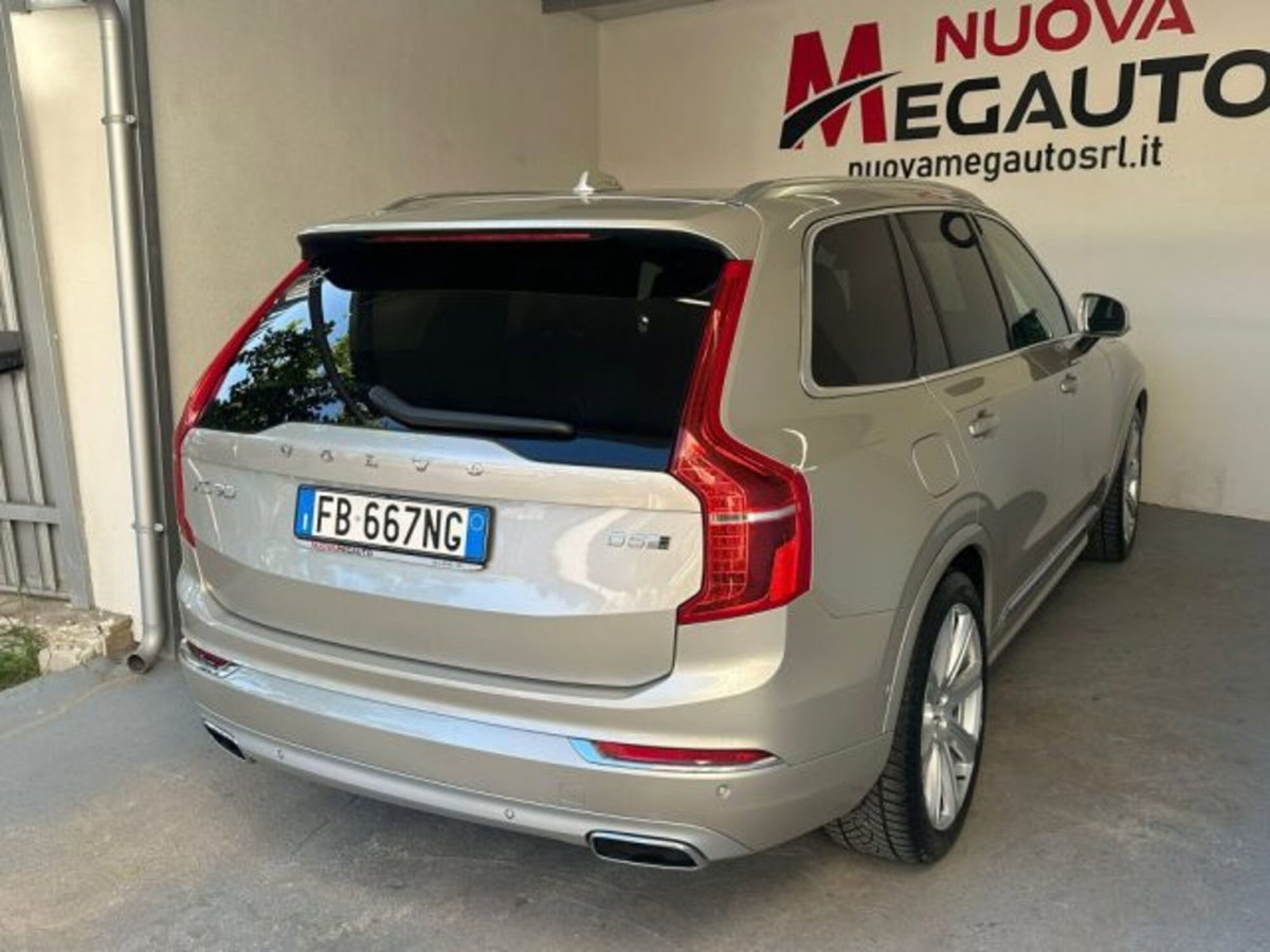 Volvo XC90 D5 AWD Geartronic Inscription (5)