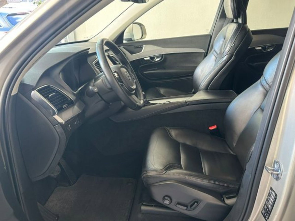 Volvo XC90 D5 AWD Geartronic Inscription (9)