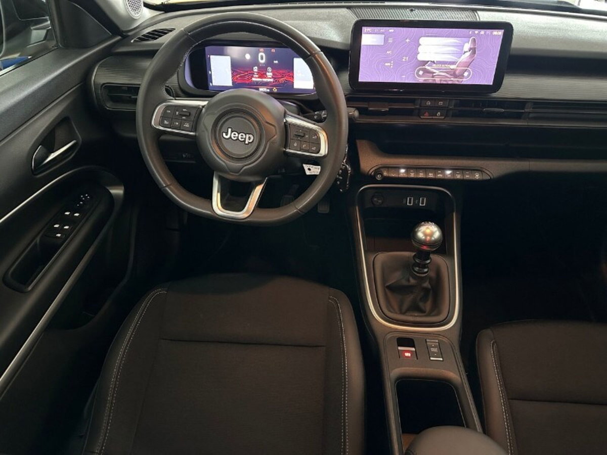 Jeep Avenger 1.2 turbo Altitude fwd 100cv (12)