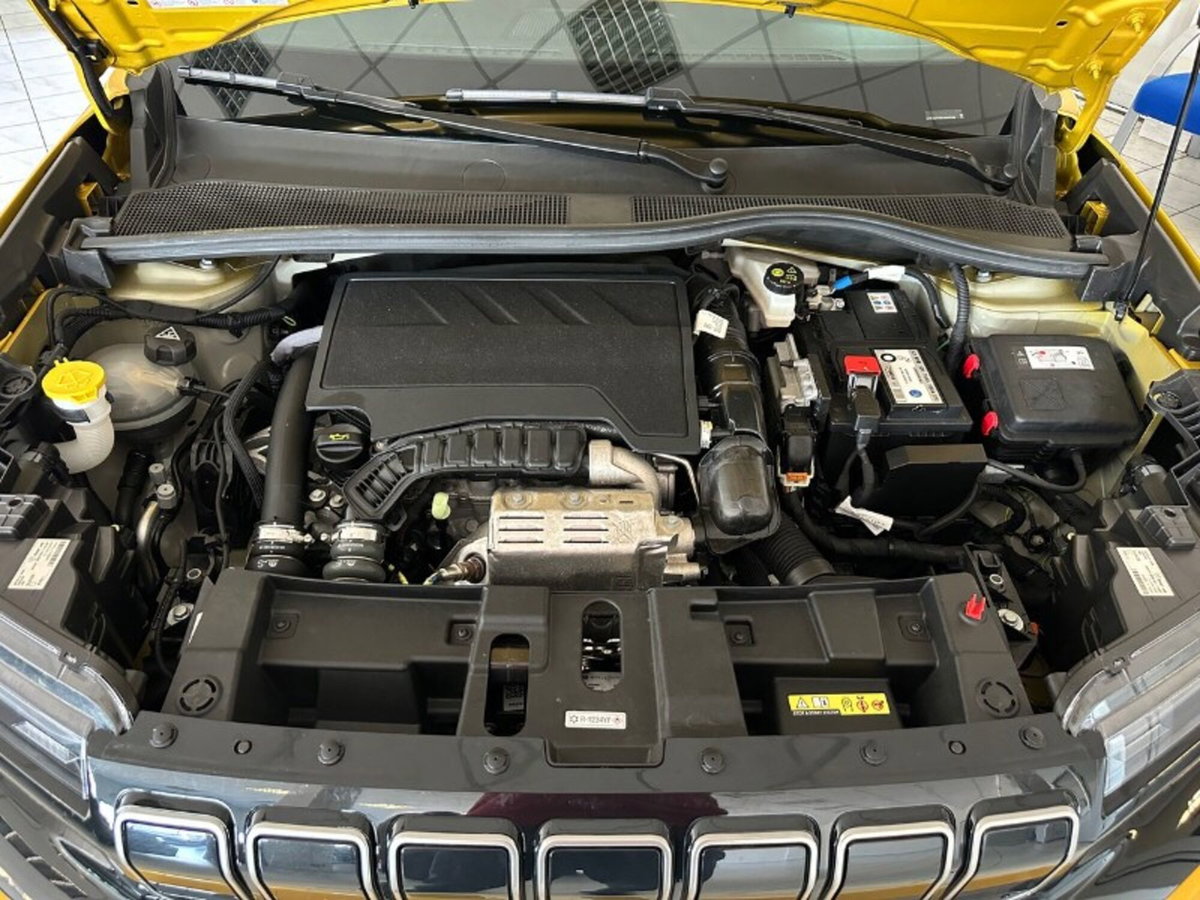 Jeep Avenger 1.2 turbo Altitude fwd 100cv (17)
