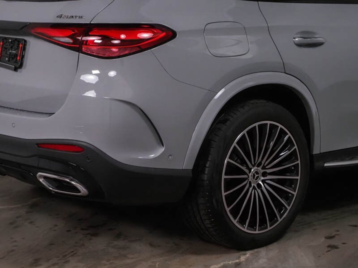 Mercedes-Benz GLC SUV 300 de phev AMG Line Premium 4matic auto (10)