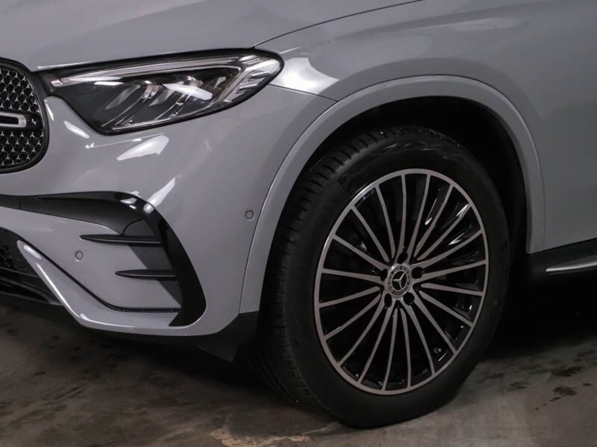 Mercedes-Benz GLC SUV 300 de phev AMG Line Premium 4matic auto (4)