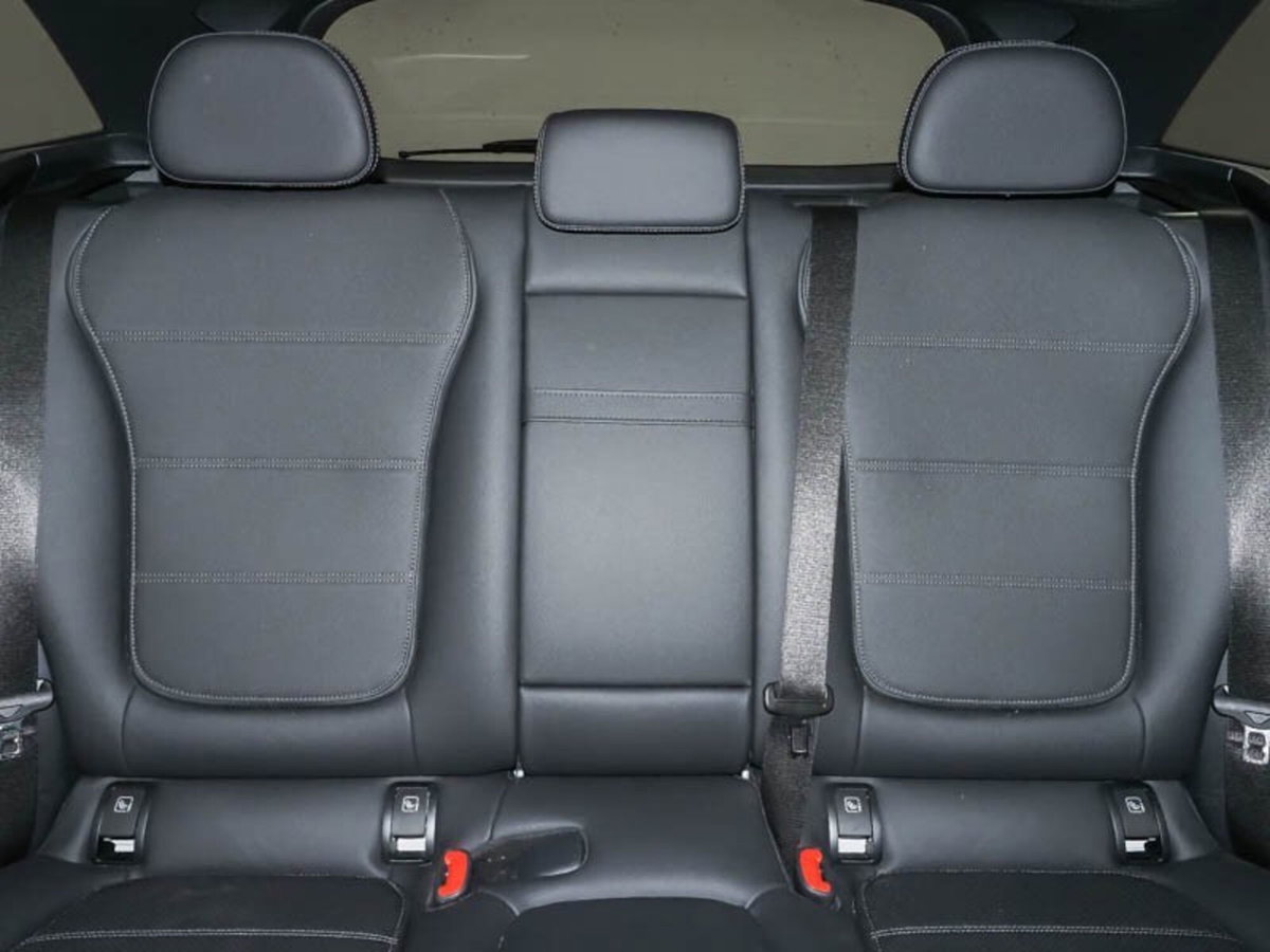 Mercedes-Benz GLC SUV 300 de phev AMG Line Premium 4matic auto (8)