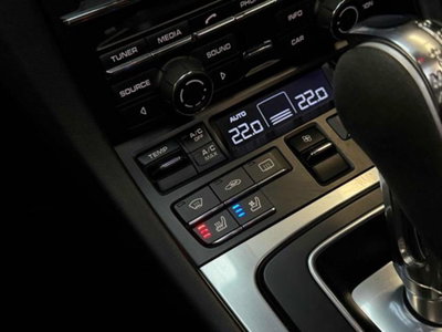 Porsche 911 Coupé 3.8 Turbo (14)